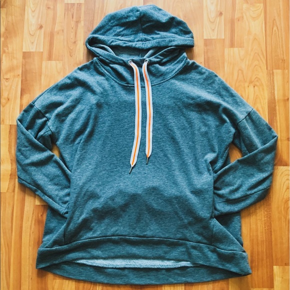 Xersion Tops - 💫Xersion Gray Hoodie | size XL